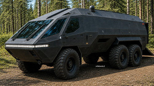 Un PHX-14 della Phénix parcheggiato nel piazzale.